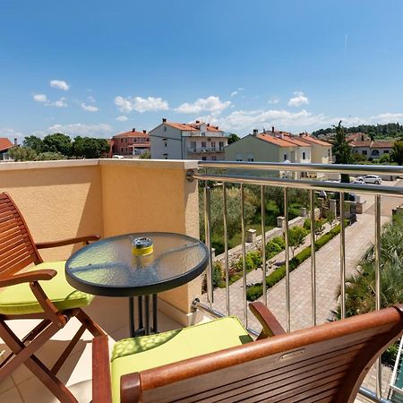 B&B Villa Oasa 1 โรวีน ภายนอก รูปภาพ